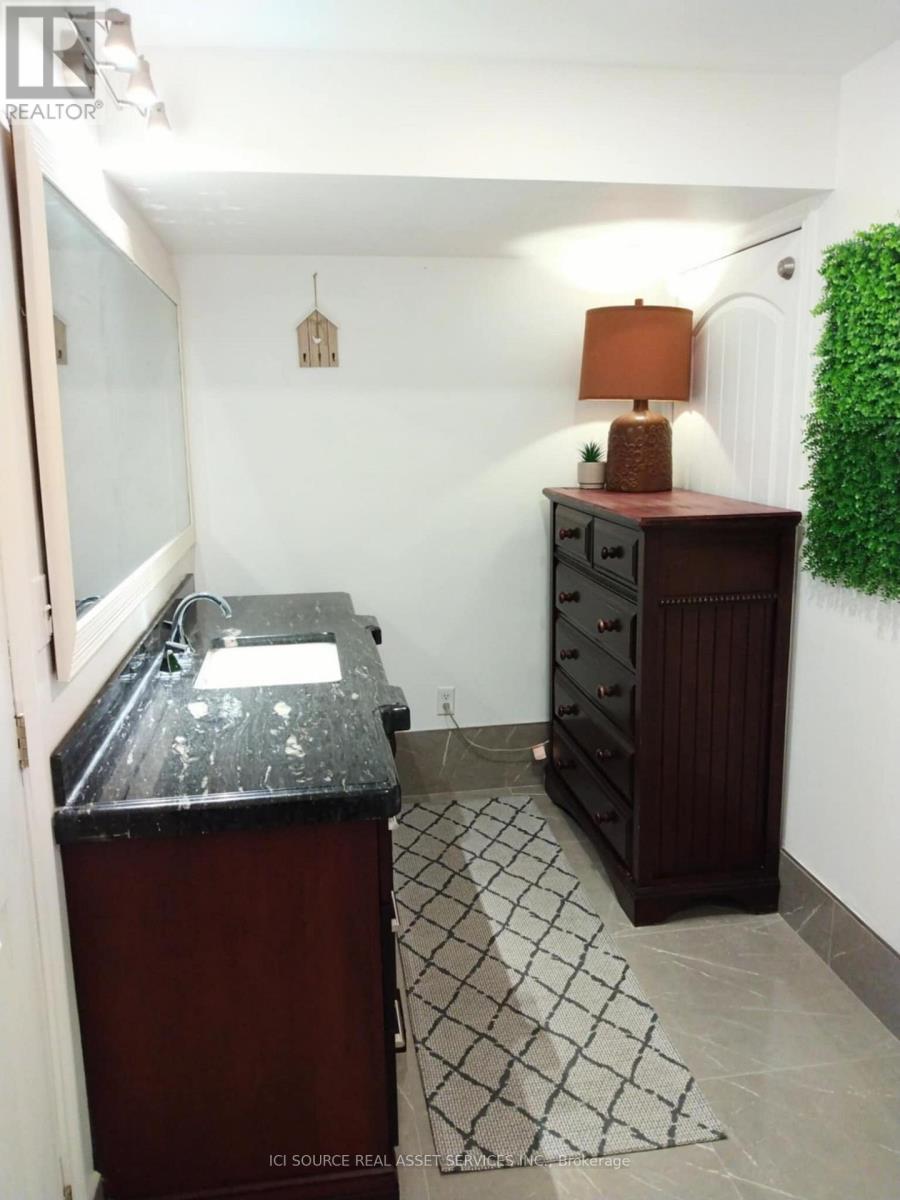 6860 Matchette Road, Lasalle, Ontario  N9J 3H7 - Photo 23 - X12418024