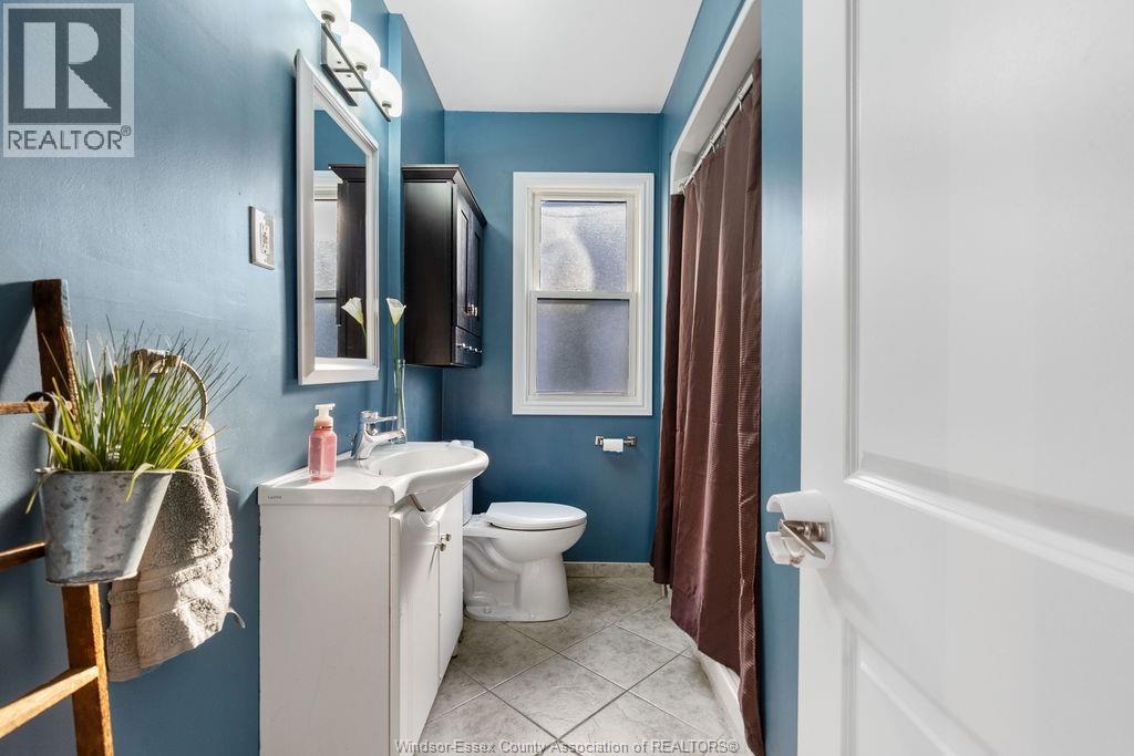 2342 Moy, Windsor, Ontario  N8W 2M8 - Photo 14 - 25027355