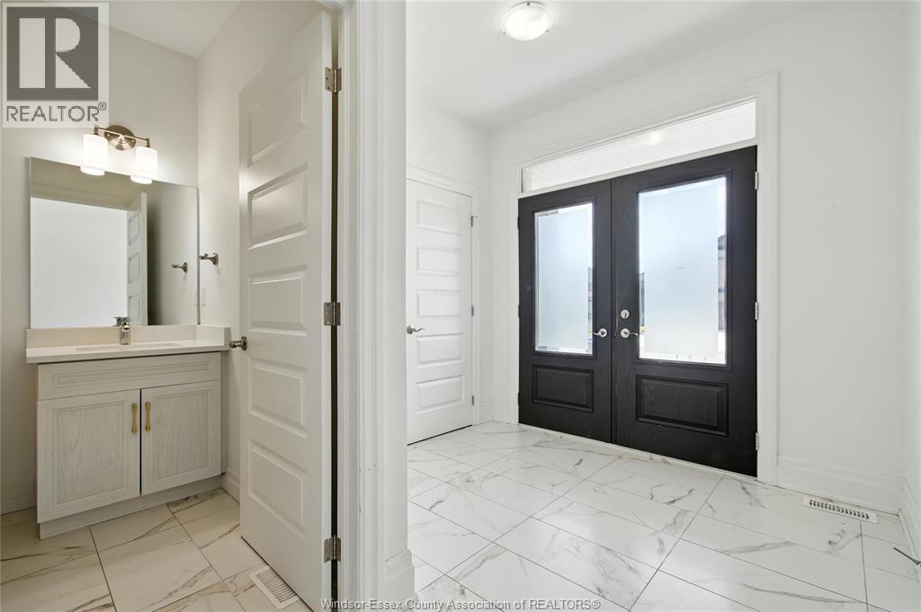 148 Lane Street, Essex, Ontario  N8M 0B1 - Photo 11 - 25027342