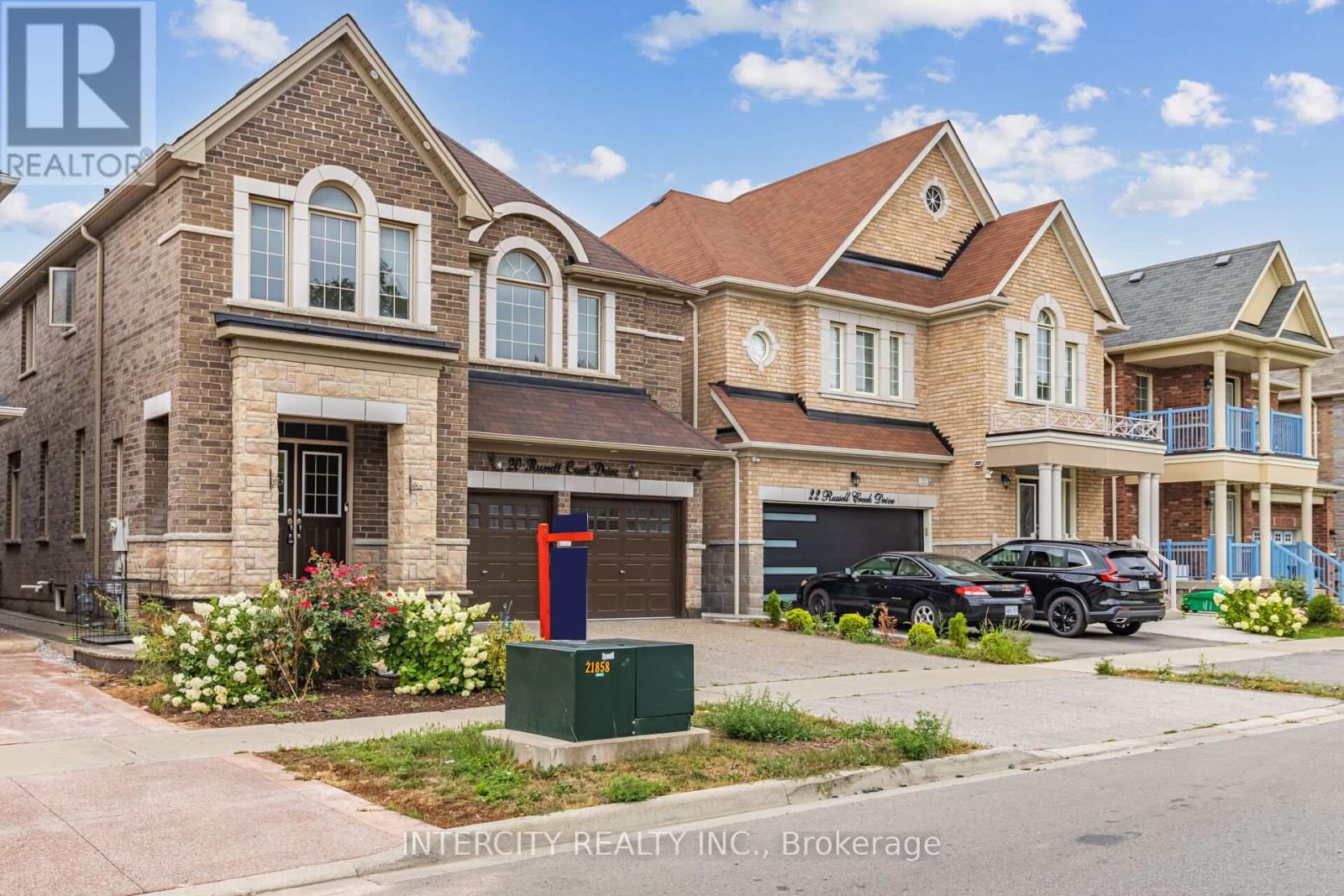 20 RUSSELL CREEK DRIVE, Brampton, Ontario