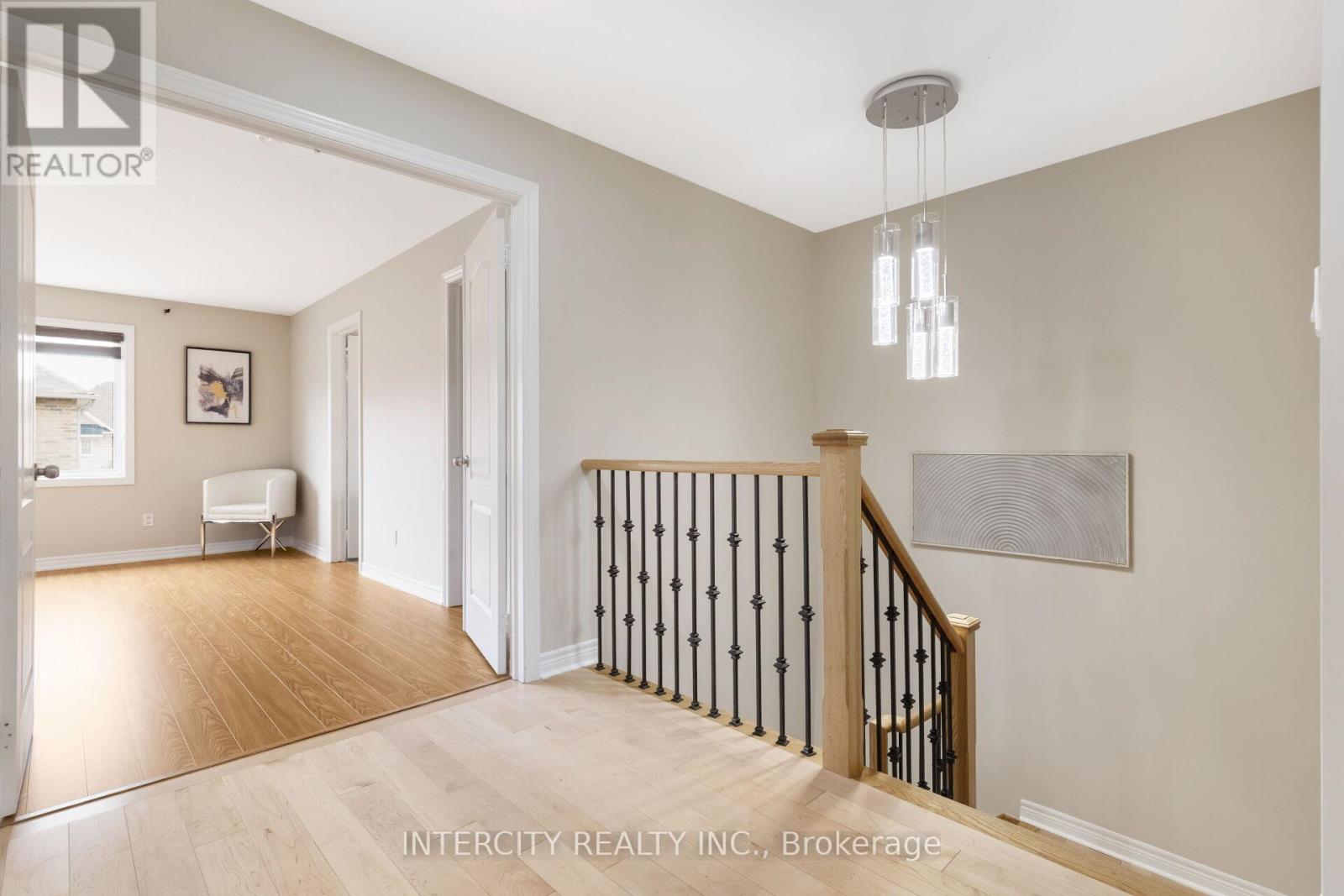 20 Russell Creek Drive, Brampton, Ontario  L6R 3Y9 - Photo 24 - W12485213