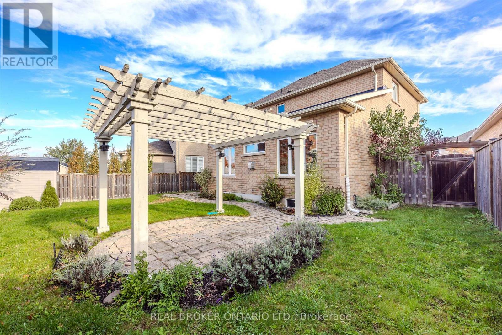 636 Serafini Crescent, Milton, Ontario  L9T 7P1 - Photo 36 - W12485535