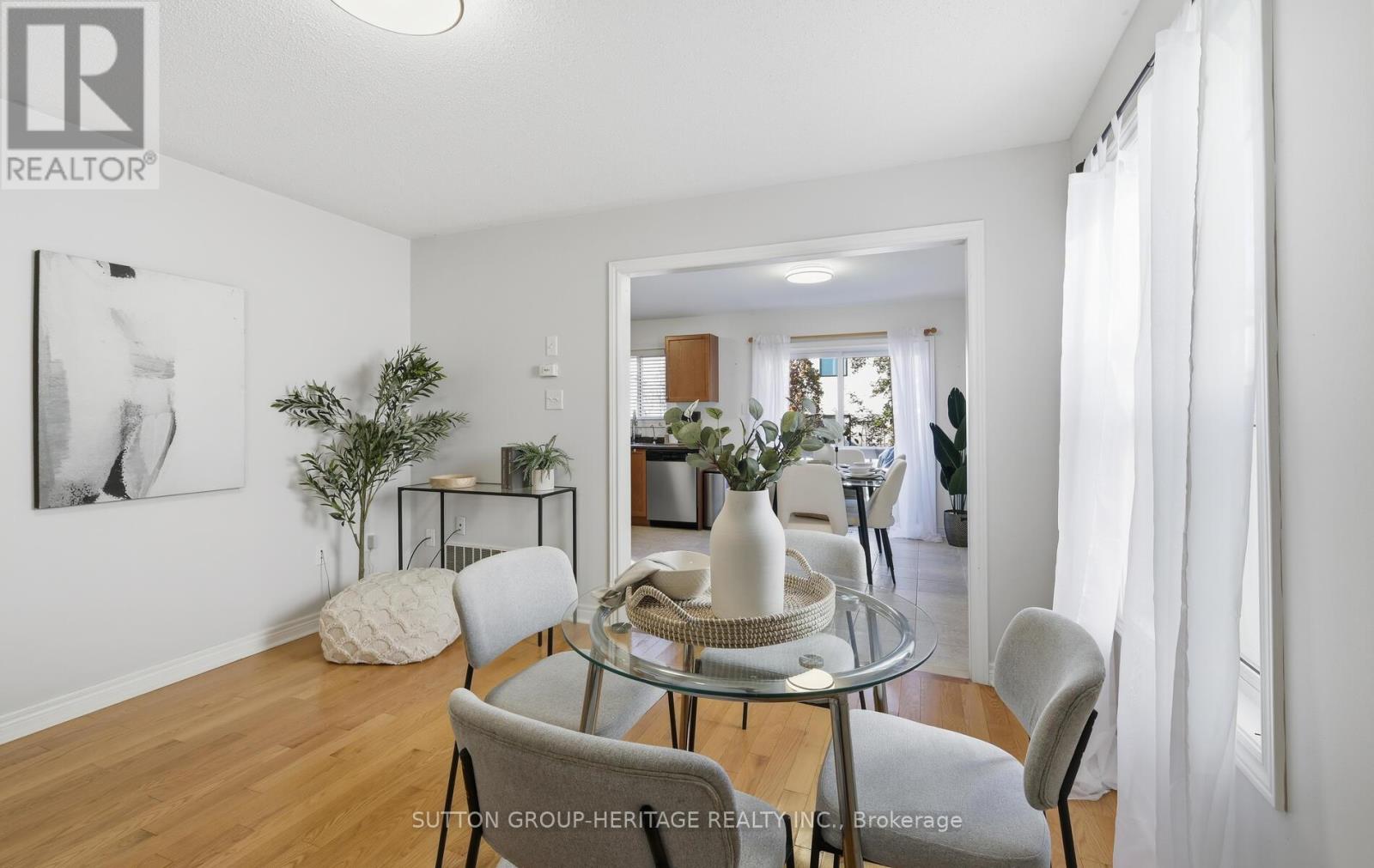 141 Dadson Drive, Clarington, Ontario  L1C 5M7 - Photo 7 - E12485527