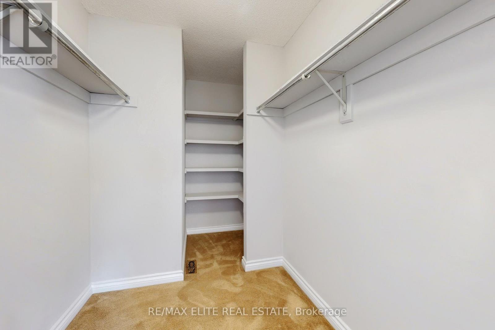 61 Beaufort Hills Road, Richmond Hill (Oak Ridges), Ontario  L4E 2N3 - Photo 20 - N12421130