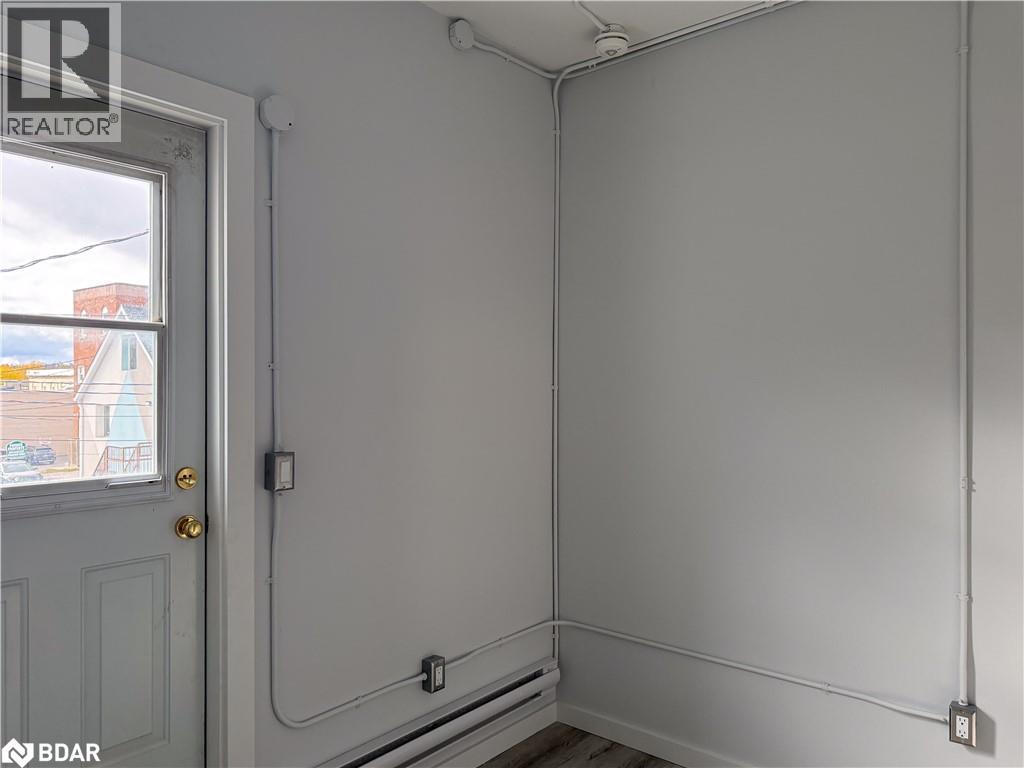 23 Peter Street Unit# A, Orillia, Ontario  L3V 5A8 - Photo 7 - 40752468