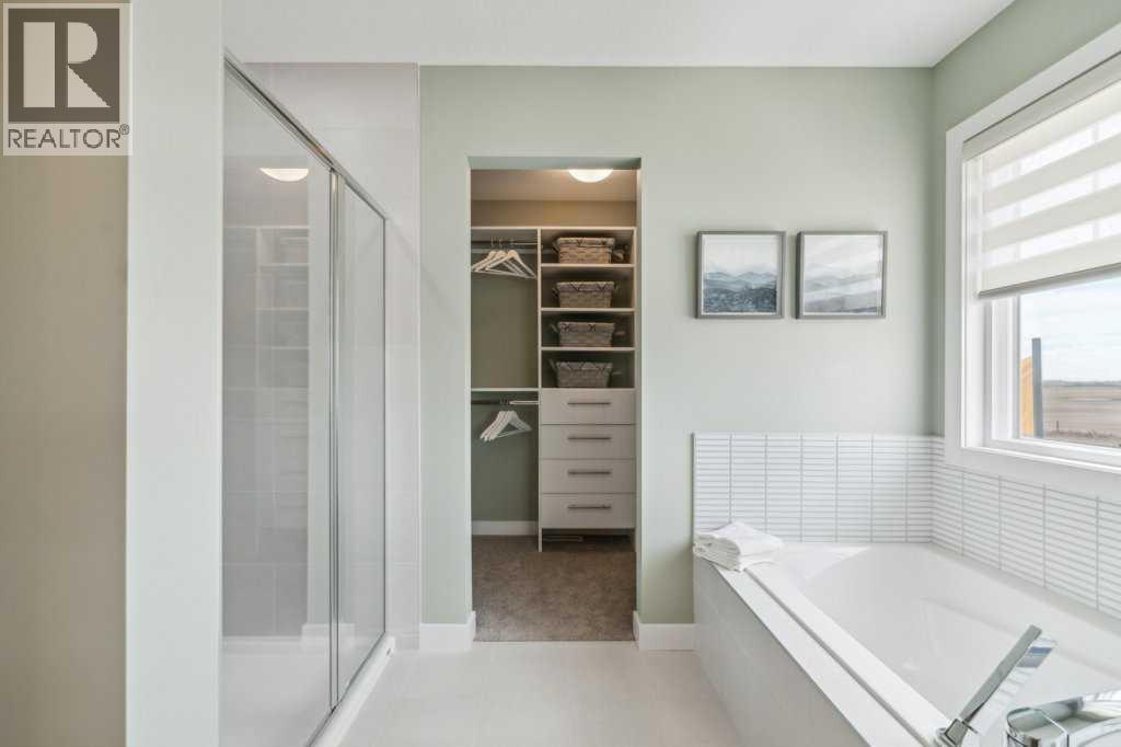 102 South Shore Court, Chestermere, Alberta  T1X 2S2 - Photo 22 - A2221906