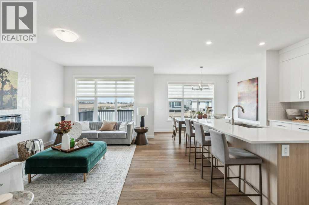 102 South Shore Court, Chestermere, Alberta  T1X 2S2 - Photo 3 - A2221906