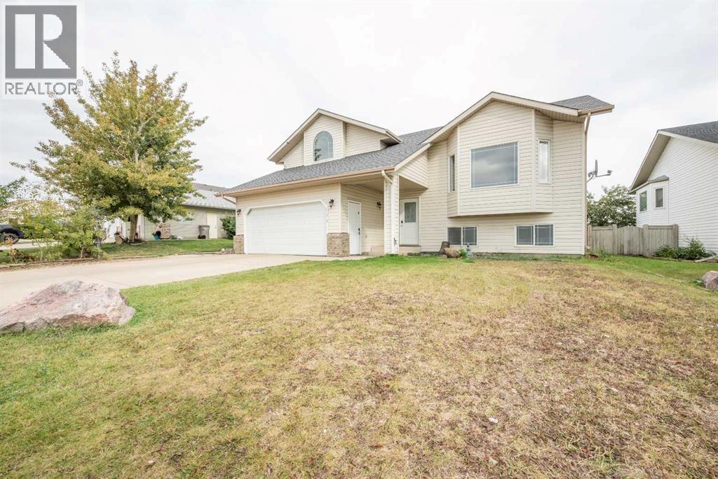 Property at 11319 90 Street image 2