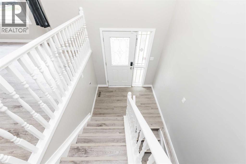 Property at 11319 90 Street image 3