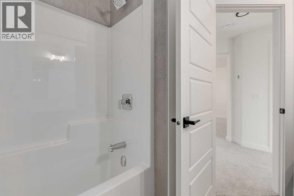 138 Northern Lights Crescent, Langdon, Alberta  T0J 1X2 - Photo 24 - A2264938