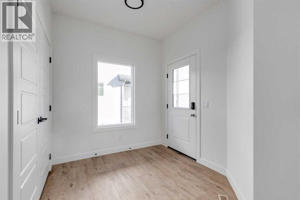 138 Northern Lights Crescent, Langdon, Alberta  T0J 1X2 - Photo 4 - A2264938