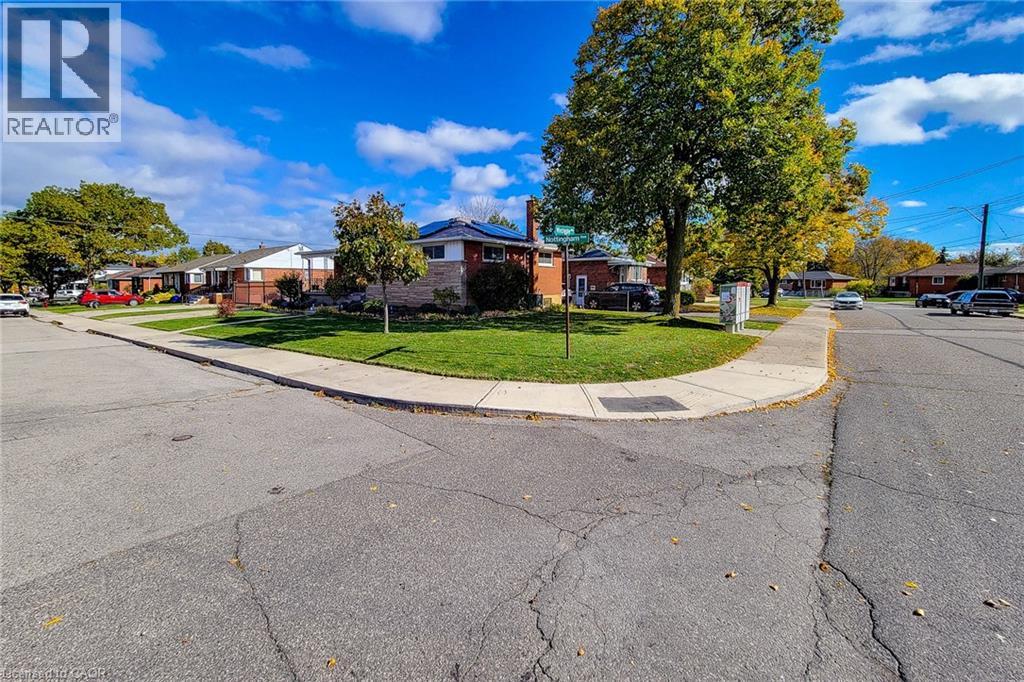 49 Nottingham Avenue, Hamilton, Ontario  L8T 3N4 - Photo 34 - 40782414