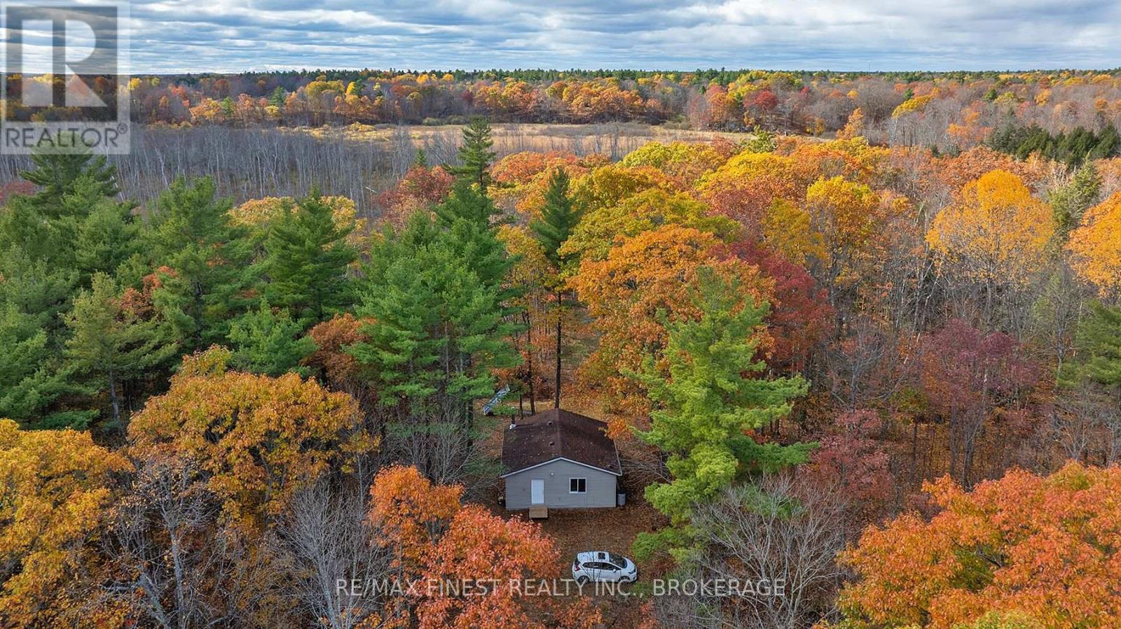 1131 Moon Road, Frontenac (Frontenac Centre), Ontario  K0H 1T0 - Photo 4 - X12485630
