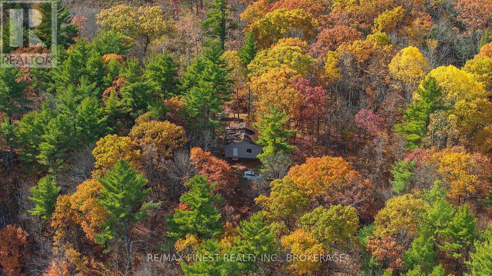 1131a Moon Road, Frontenac (Frontenac Centre), Ontario  K0H 1T0 - Photo 6 - X12485658