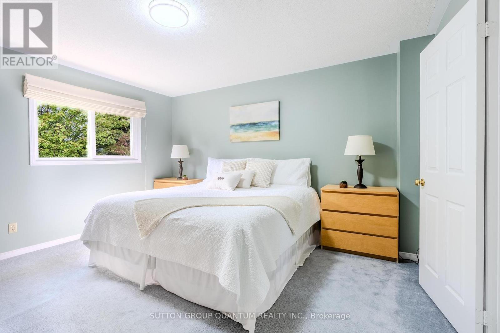 1237 Blackburn Drive, Oakville, Ontario  L6M 2W5 - Photo 23 - W12414134