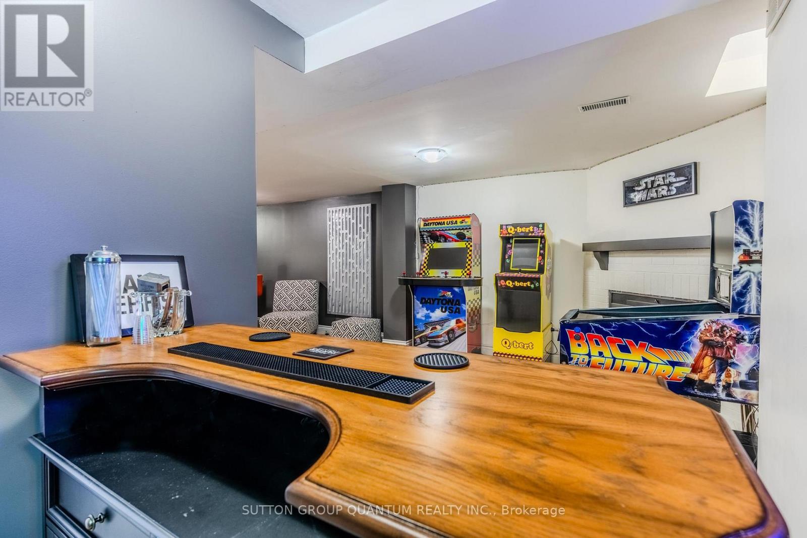 1237 Blackburn Drive, Oakville, Ontario  L6M 2W5 - Photo 34 - W12414134