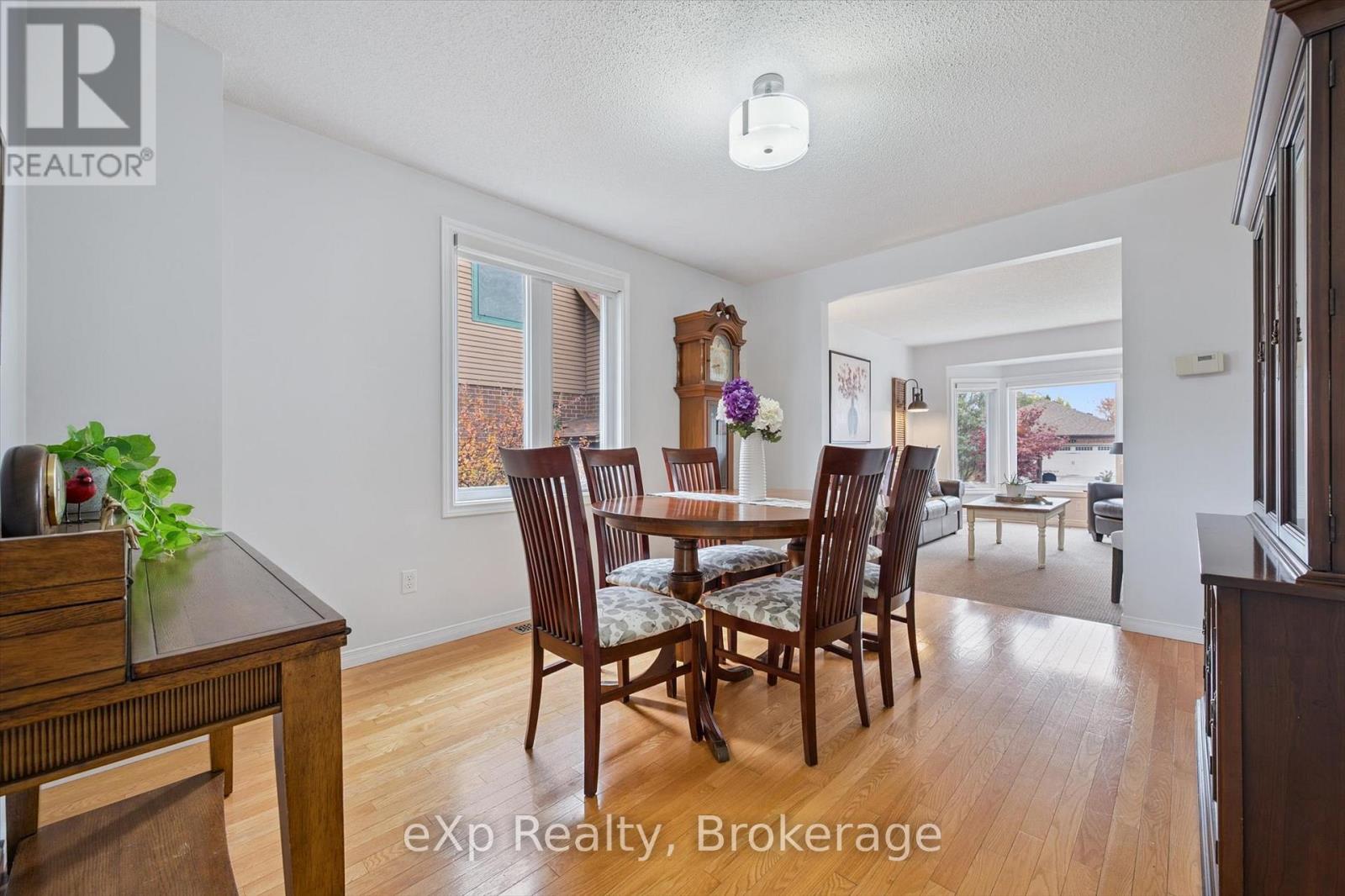 29 Celia Crescent, Guelph, Ontario  N1G 4R4 - Photo 12 - X12485674