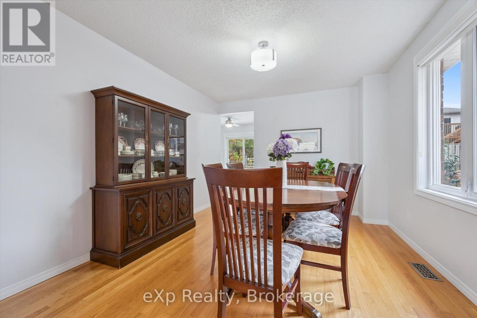 29 Celia Crescent, Guelph, Ontario  N1G 4R4 - Photo 13 - X12485674