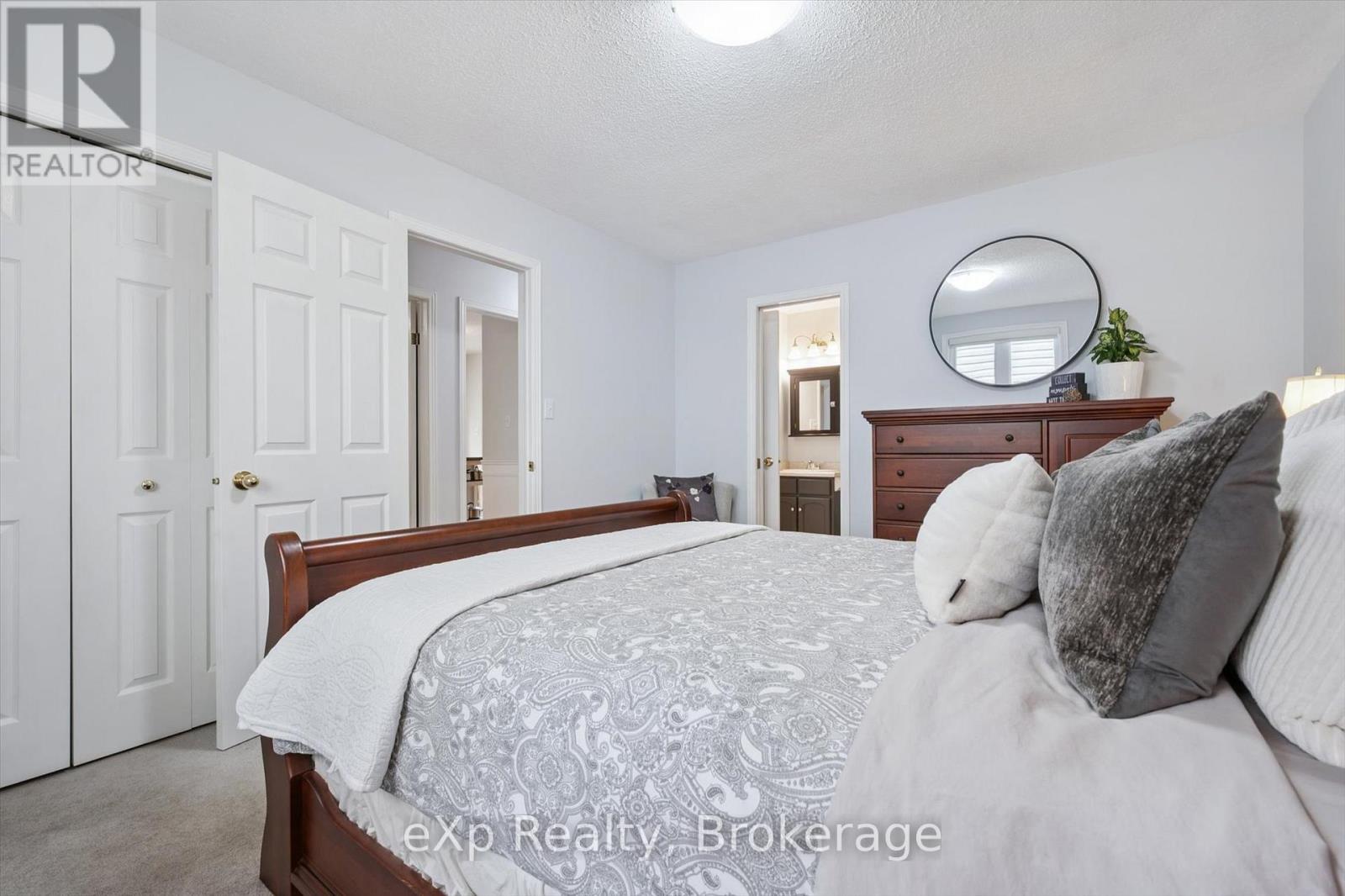 29 Celia Crescent, Guelph, Ontario  N1G 4R4 - Photo 22 - X12485674