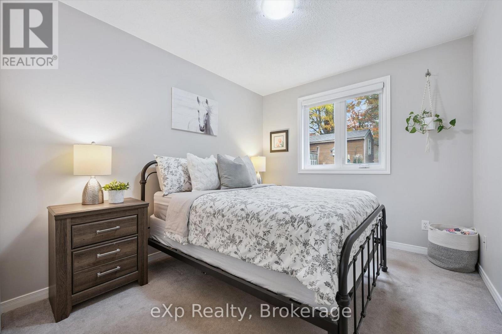 29 Celia Crescent, Guelph, Ontario  N1G 4R4 - Photo 23 - X12485674