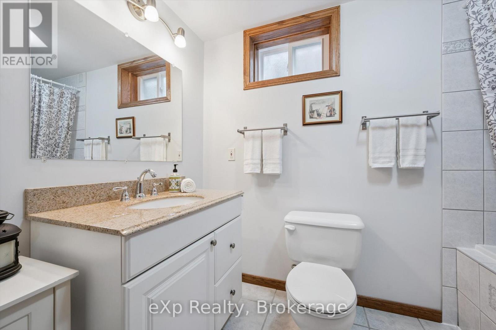 29 Celia Crescent, Guelph, Ontario  N1G 4R4 - Photo 32 - X12485674