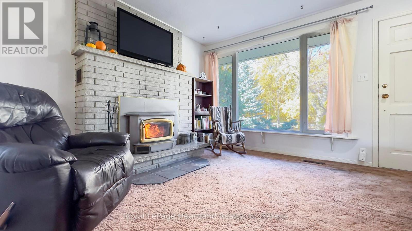 37881 Crystal Springs Road, Bluewater, Ontario  N0M 2R0 - Photo 5 - X12485681