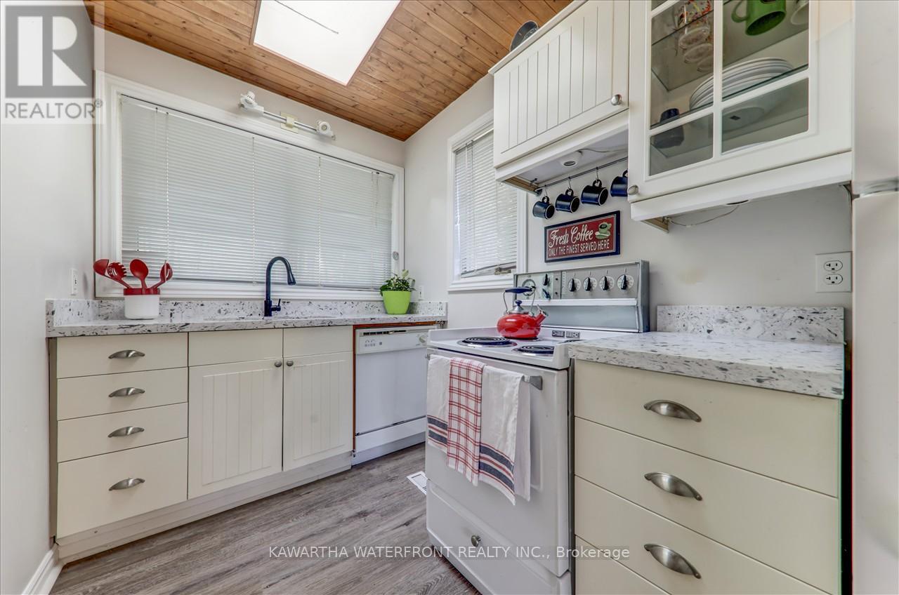 3534 Monck Road, Kawartha Lakes, Ontario  K0M 1K0 - Photo 13 - X12485638