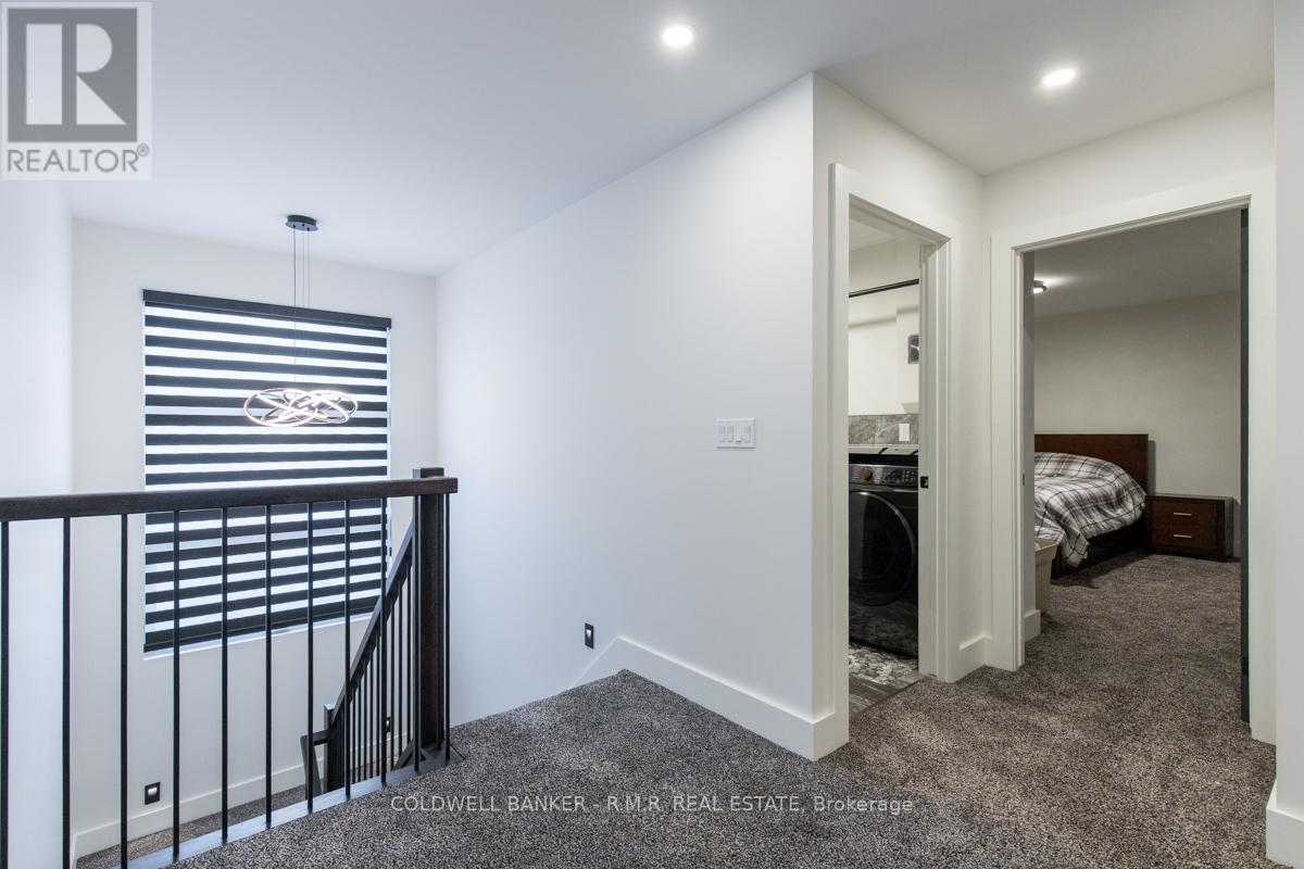 36 Page Street, Port Colborne, Ontario L3K 5V1 - Photo 19 - X12485652