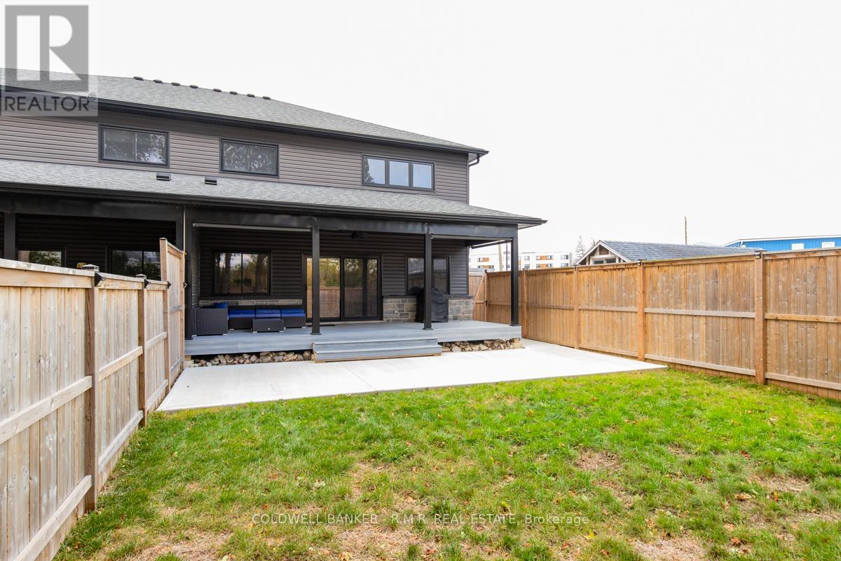 36 Page Street, Port Colborne, Ontario L3K 5V1 - Photo 38 - X12485652