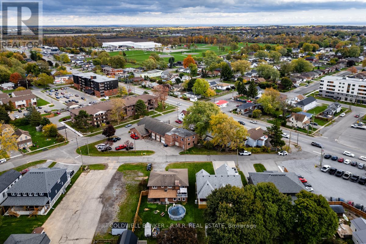 36 Page Street, Port Colborne, Ontario L3K 5V1 - Photo 45 - X12485652