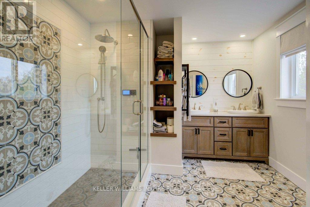 87 Jeffrey Drive, Quinte West, Ontario K8V 5P8 - Photo 15 - X12485663