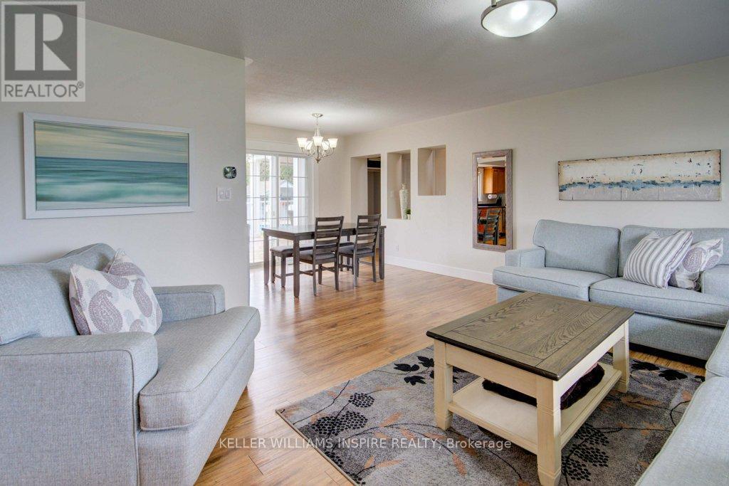 87 Jeffrey Drive, Quinte West, Ontario K8V 5P8 - Photo 32 - X12485663