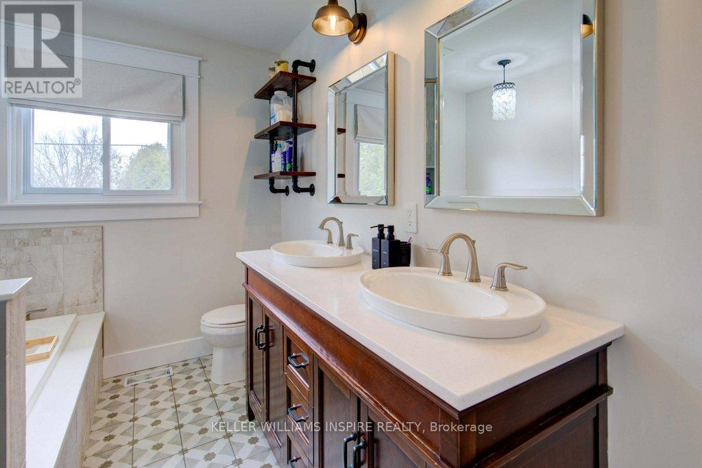 87 Jeffrey Drive, Quinte West, Ontario K8V 5P8 - Photo 34 - X12485663