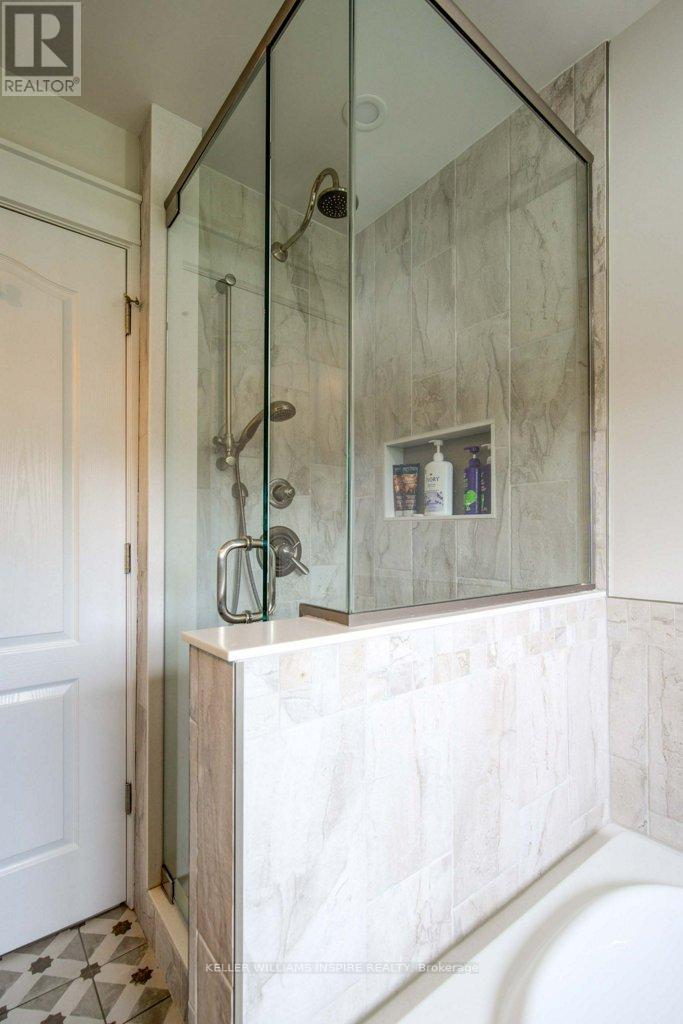 87 Jeffrey Drive, Quinte West, Ontario K8V 5P8 - Photo 36 - X12485663