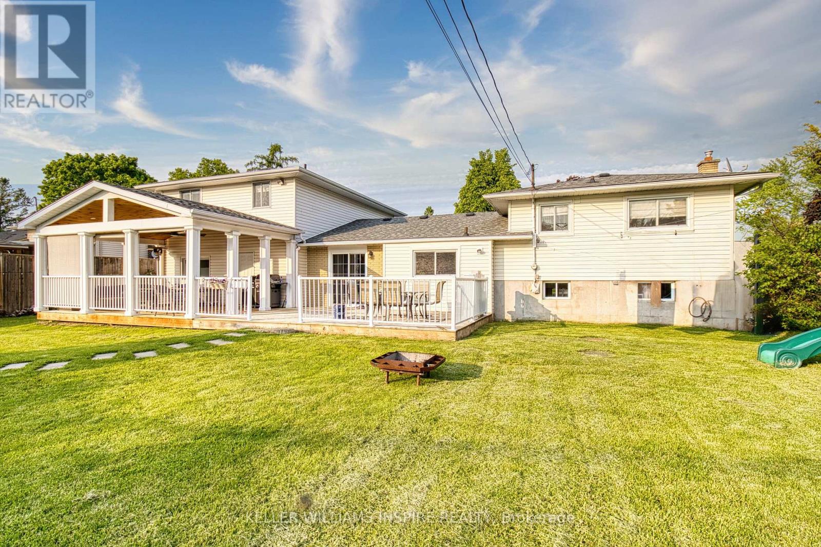 87 Jeffrey Drive, Quinte West, Ontario K8V 5P8 - Photo 4 - X12485663