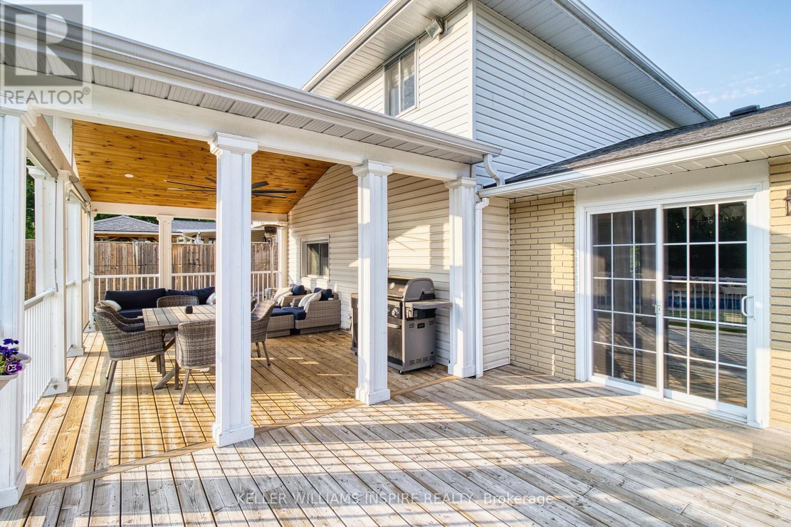 87 Jeffrey Drive, Quinte West, Ontario K8V 5P8 - Photo 7 - X12485663