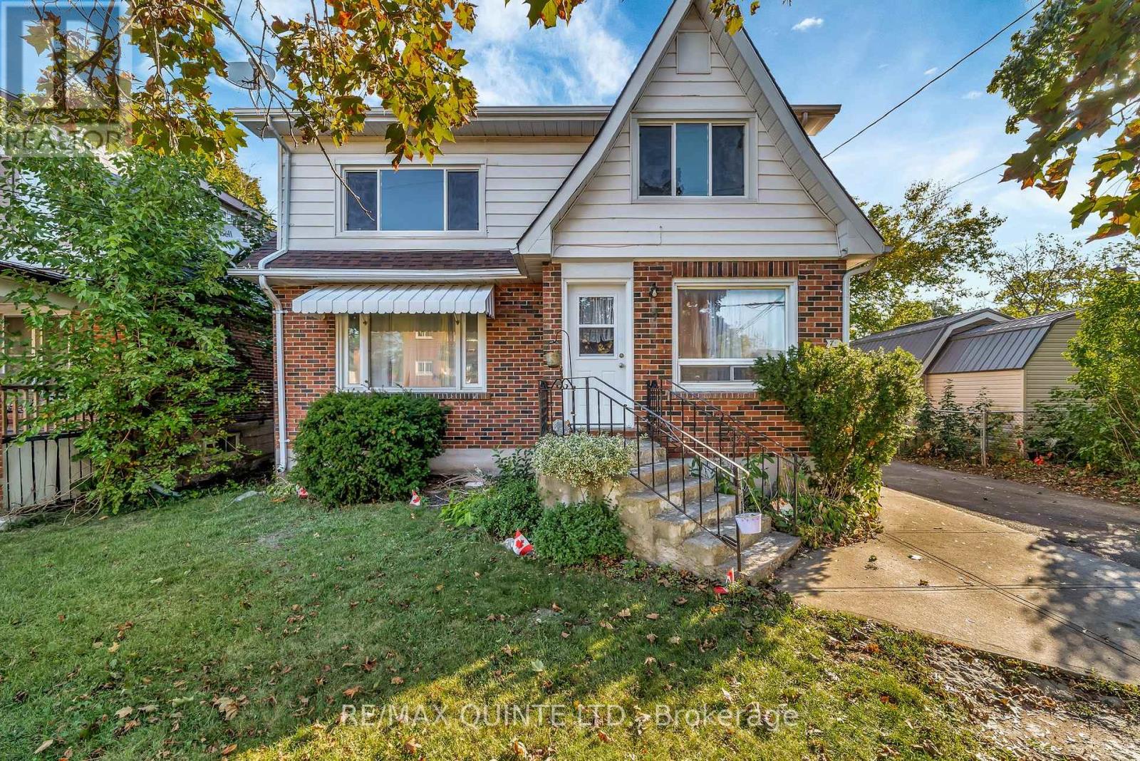 7 Ritchie Avenue, Belleville, Ontario  K8P 3V8 - Photo 1 - X12485667