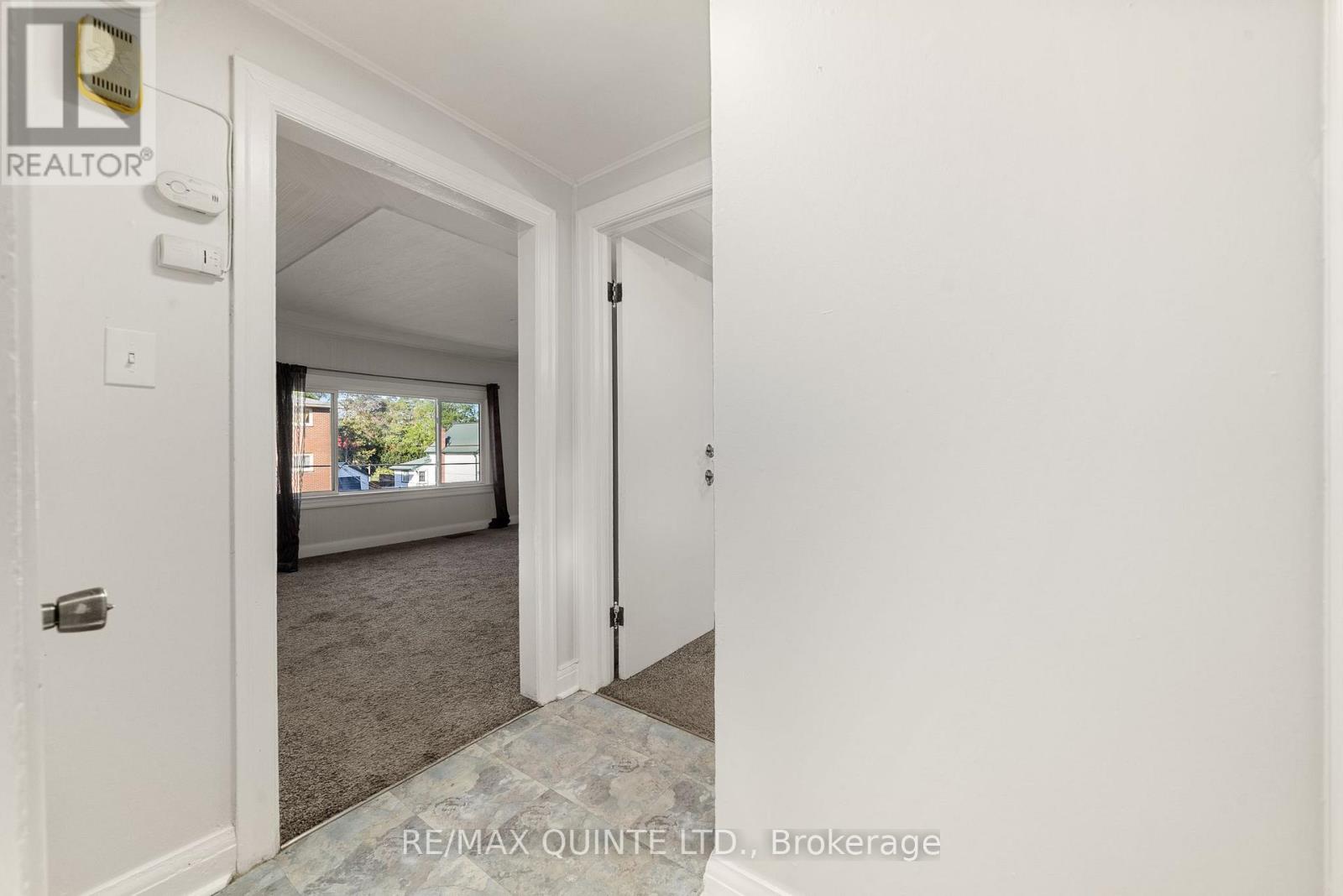 7 Ritchie Avenue, Belleville, Ontario  K8P 3V8 - Photo 8 - X12485667