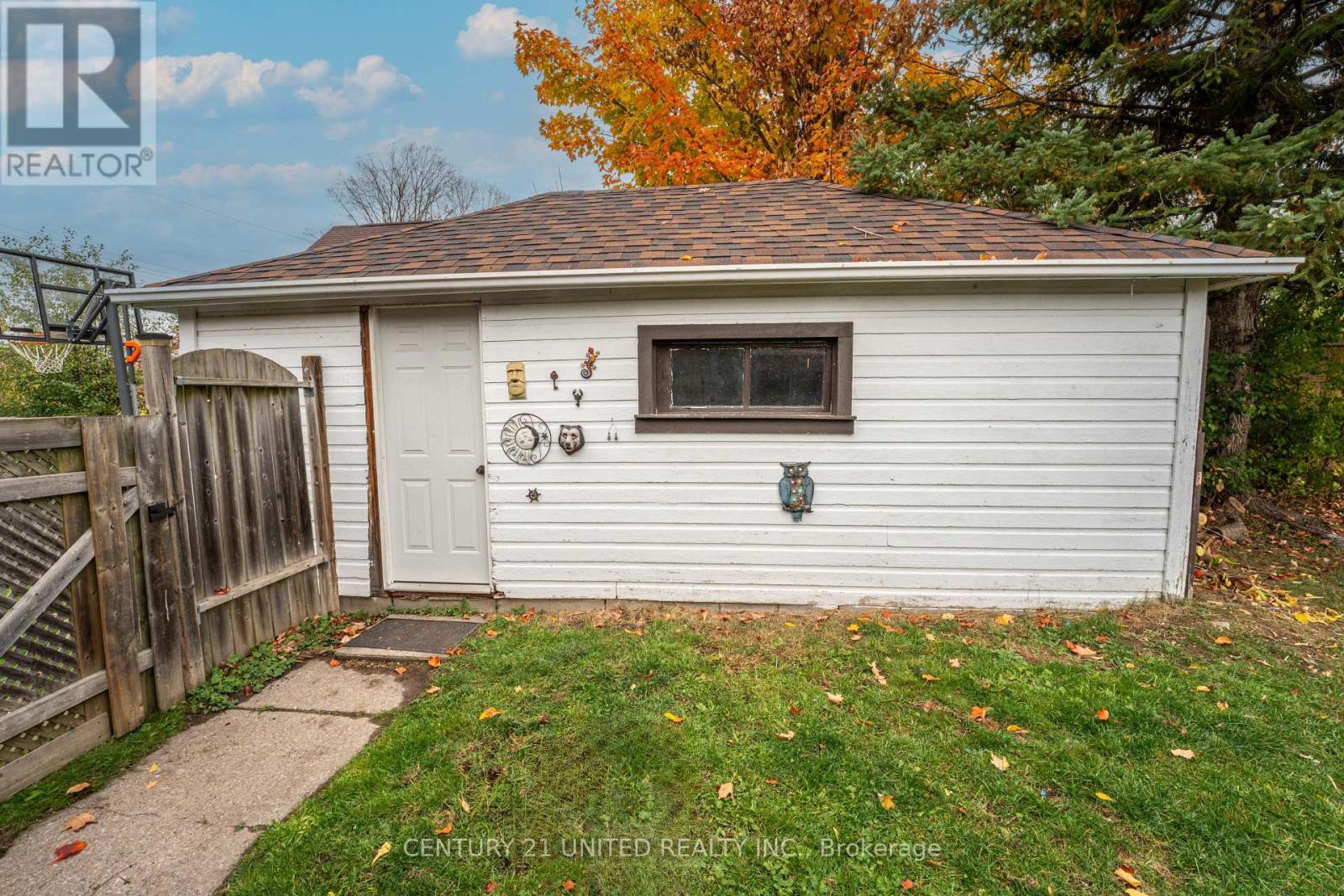 273 Bennet Street, Peterborough (Northcrest Ward 5), Ontario  K9H 5B8 - Photo 19 - X12485705