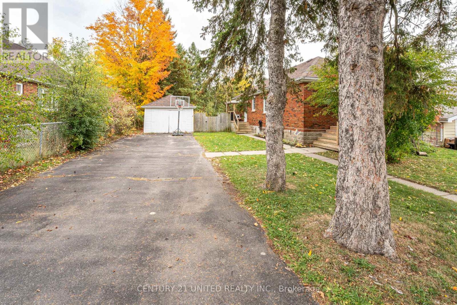 273 Bennet Street, Peterborough (Northcrest Ward 5), Ontario  K9H 5B8 - Photo 20 - X12485705