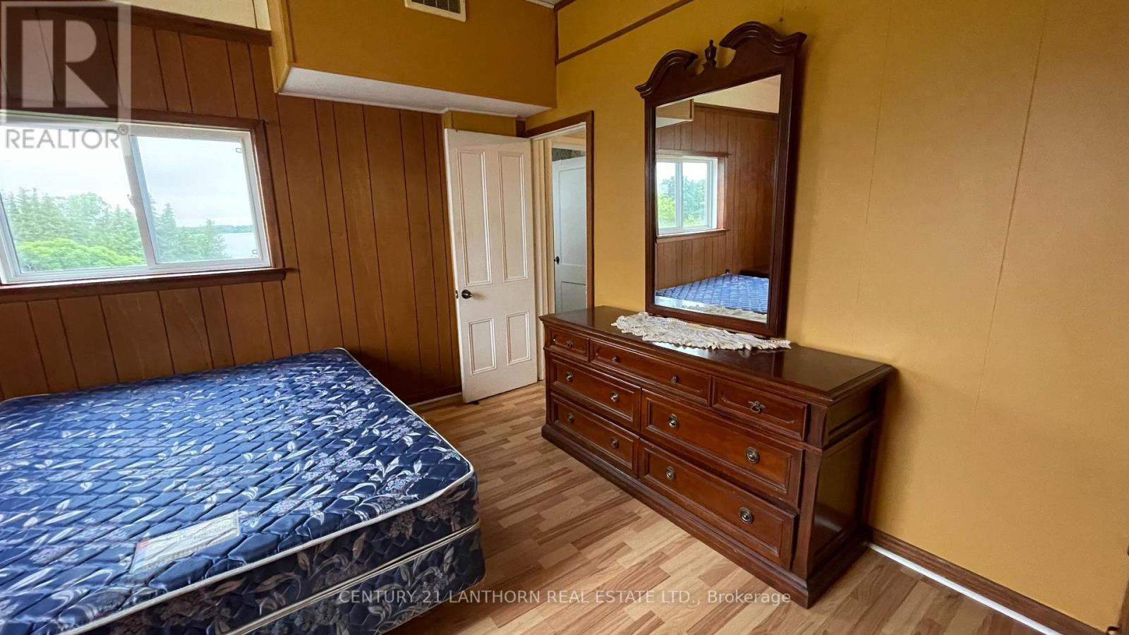 848 County Rd 18 Road, Prince Edward County, Ontario  K0K 1P0 - Photo 11 - X12485708