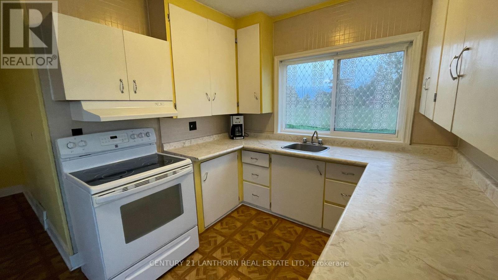 848 County Rd 18 Road, Prince Edward County, Ontario  K0K 1P0 - Photo 7 - X12485708