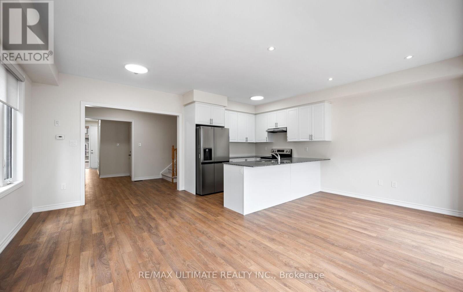 117 Molozzi Street, Erin, Ontario  N0B 1T0 - Photo 13 - X12458553