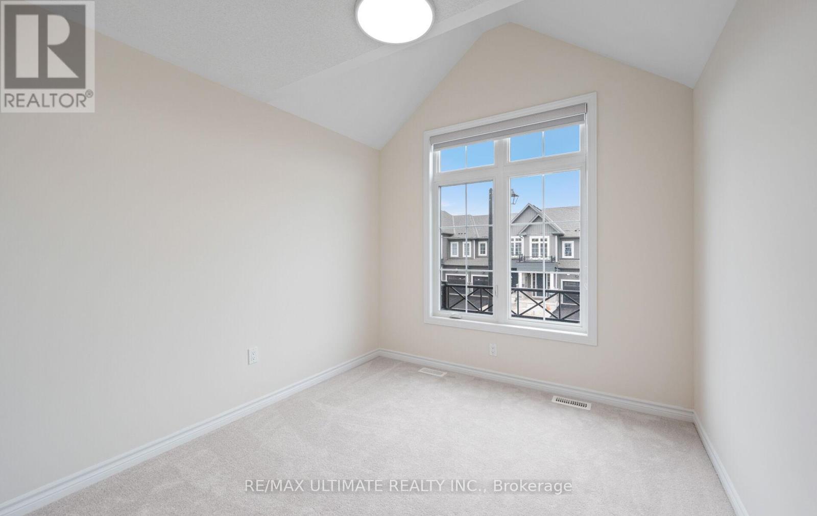 117 Molozzi Street, Erin, Ontario  N0B 1T0 - Photo 36 - X12458553