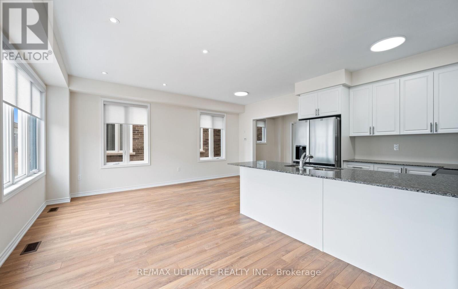 117 Molozzi Street, Erin, Ontario  N0B 1T0 - Photo 17 - X12458553