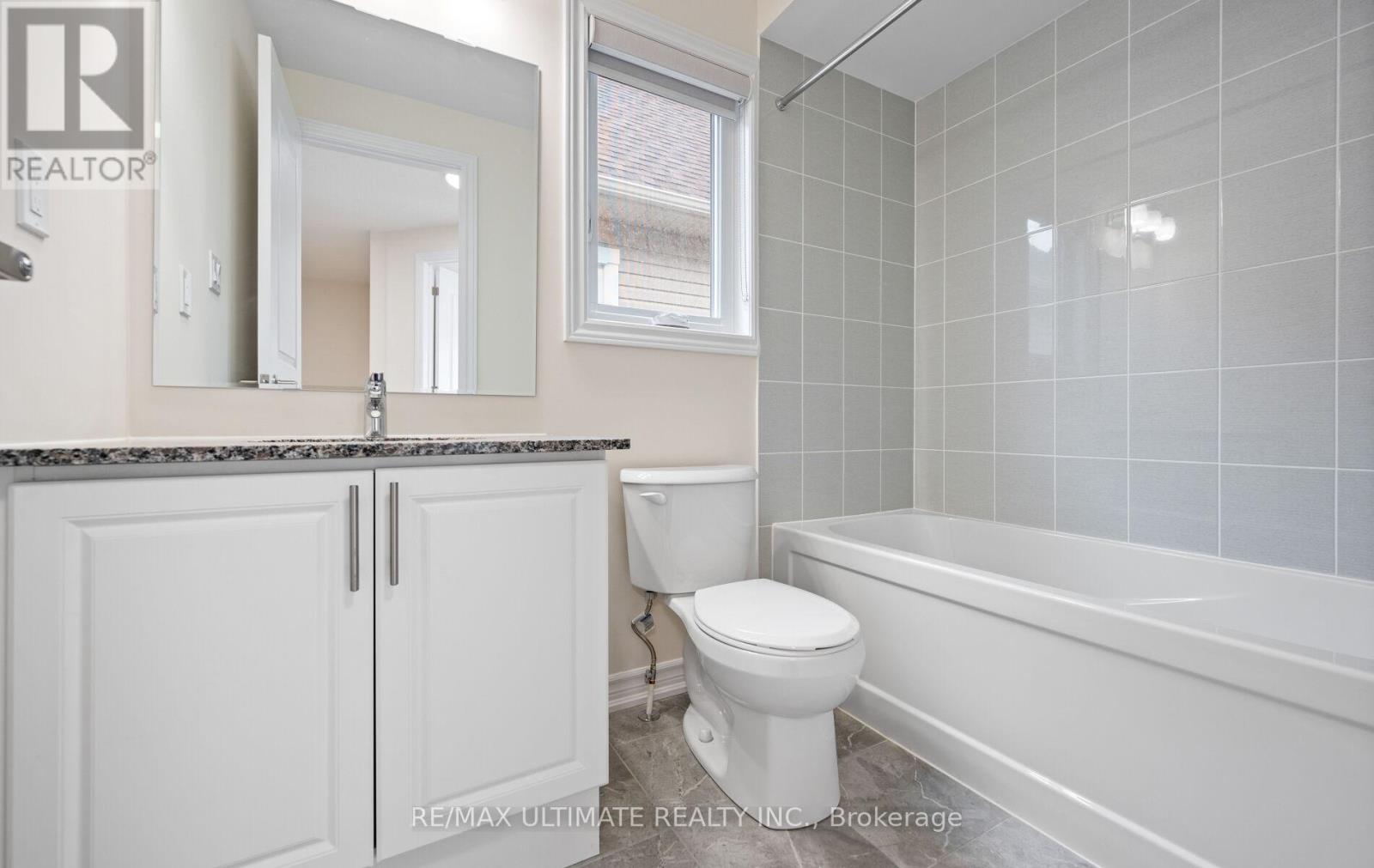 117 Molozzi Street, Erin, Ontario  N0B 1T0 - Photo 38 - X12458553