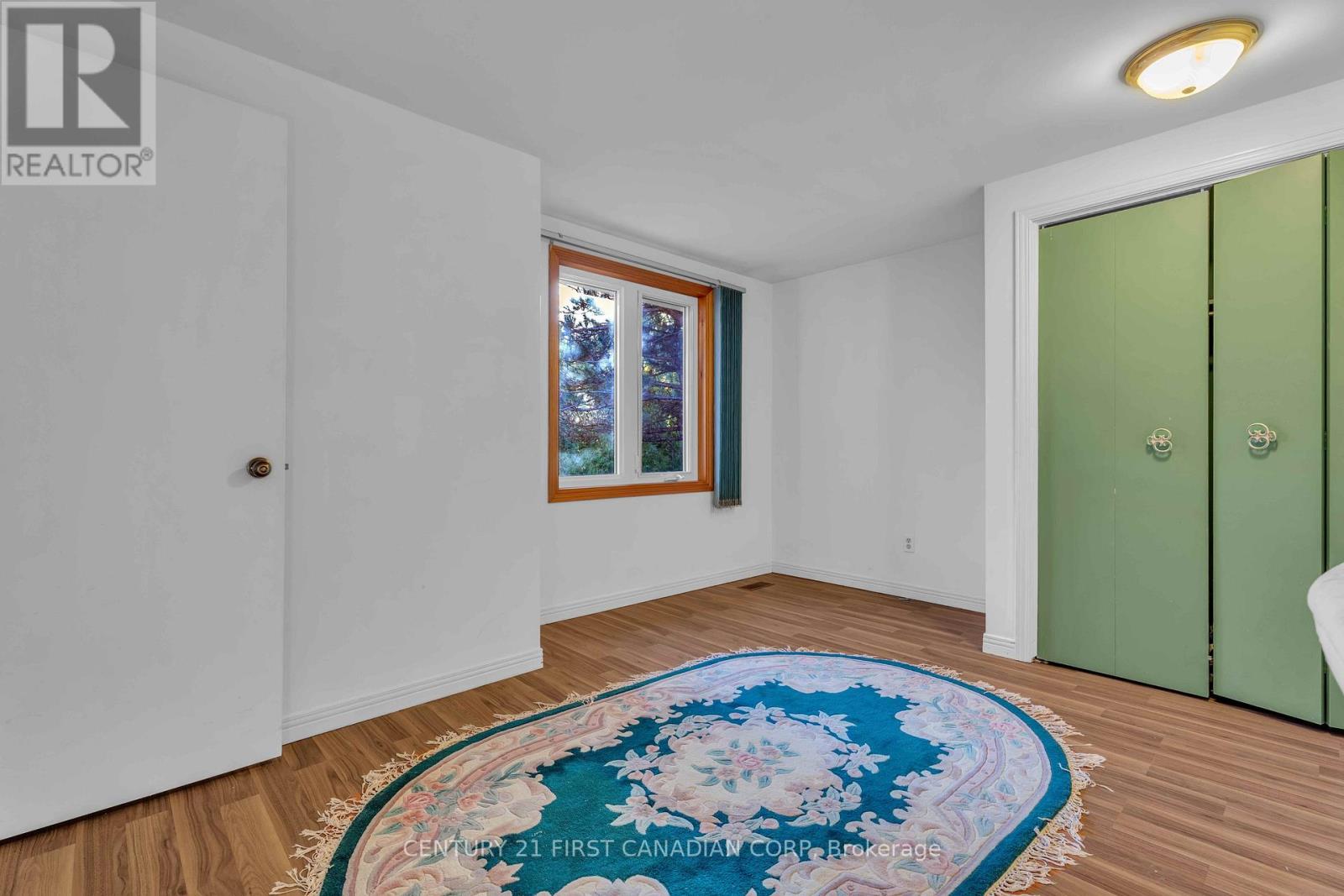 33 Fourwinds Road, London South, Ontario  N6K 3L1 - Photo 33 - X12485693