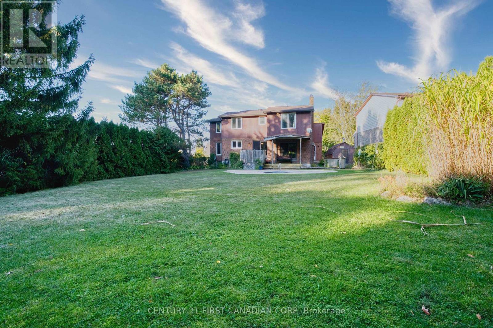 33 Fourwinds Road, London South, Ontario  N6K 3L1 - Photo 45 - X12485693