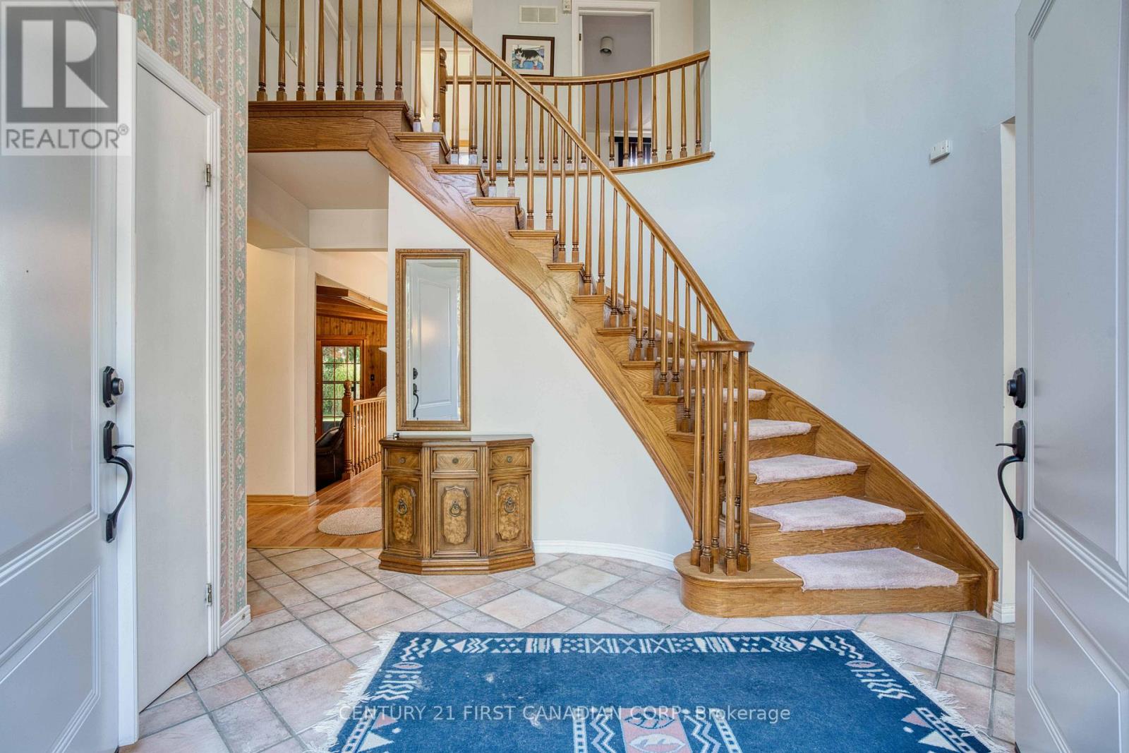 33 Fourwinds Road, London South, Ontario  N6K 3L1 - Photo 5 - X12485693