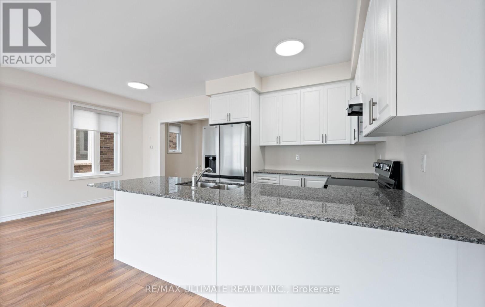 117 Molozzi Street, Erin, Ontario  N0B 1T0 - Photo 19 - X12458553